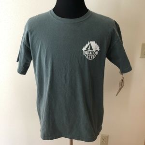 Vacation for Life dark green T - mens L - NWT